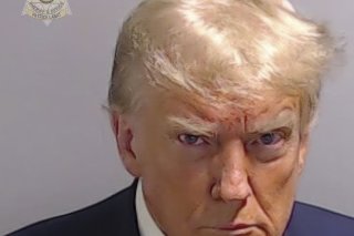 Trump à 98 kilos et "blond vénitien": beaucoup d'Américains en doutent.